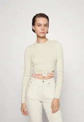 Calvin Klein カルバ・ンクライン ロゴ インタルシア ロゴ クロップドニットのサムネイル