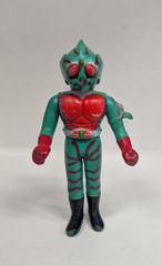 ポピー 仮面ライダー アマゾン ソフビ　昭和レトロ　80年代 当時物 ポピー 仮面ライダー アマゾン ソフビ 当時物 - メルカリ