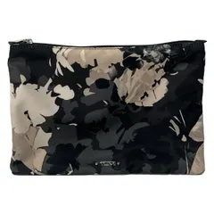 TUMI(トゥミ) ポーチ - 黒×ベージュ×ダークグレー 花柄のサムネイル