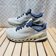 Ecco バイオム ゴルフシューズ 245のサムネイル