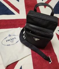 定価36万円・箱付き】PRADA サフィアーノ ショルダーバッグ 2VH067