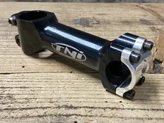 KD238 TNi CNC アルミ ステム ブラック 100mm Φ25.4 OSのサムネイル