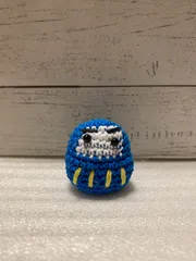 ハンドメイド　あみぐるみ　ぬいぐるみ　だるま　ブルーのサムネイル