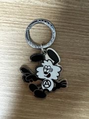 COMME des GARCONS ブラックモンスター キーホルダー - メルカリ