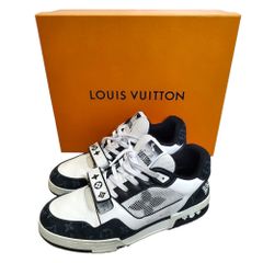 新品】 LOUIS VUITTON スニーカー 25.5㎝ チャーム付き - メルカリ