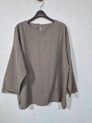 shop faerie blossom cotton half blouse 白 - メルカリ