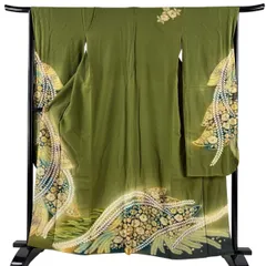 振袖 身丈161cm 裄丈66cm M 袷 草花 霞 絞り ぼかし よもぎ色 正絹 名品 【中古】のサムネイル