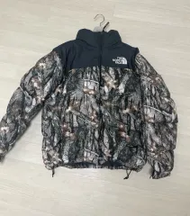 THE NORTH FACE ザノースフェイス ヌプシ XL 新品のサムネイル