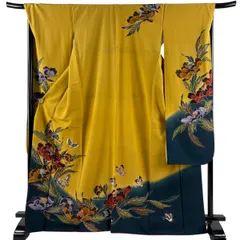 振袖 身丈168.5cm 裄丈69cm L 袷 椿 蝶 染め分け ぼかし 山吹茶色 正絹 名品 【中古】のサムネイル