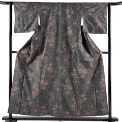 【美品】 紬 身丈155.5cm 裄丈62.5cm S 袷 草花 深緑 正絹 秀品 【中古】のサムネイル