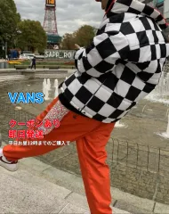 VANS バンズ ダウンジャケット/コート レッド メンズのサムネイル
