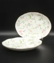 美品 ウェッジウッド オーバルディッシュ 皿 2点セット 26cm スウィートプラム WEDGWOODのサムネイル