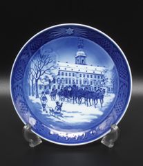 ロイヤルコペンハーゲン 冬の森 皿 2002年 Royal Copenhagen『冬の森』 - メルカリ