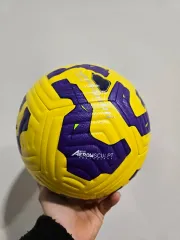 ナイキ サッカーボール アカデミー フールス 5号のサムネイル