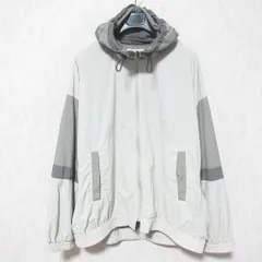 美品 REMI RELIEF レミレリーフ ナイロンウェザーベンチレーションフーディージャケット オーバーサイズ ブルゾン M グレー レディース 古着 中古 USEDのサムネイル