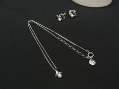 ヴァンドームブティック シマエナガ ネックレス ペンダント 白蝶貝