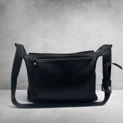 Nori original 本革 ショルダーバッグ A4収納可 オールレザー 黒 Nori original 本革 ショルダーバッグ A4収納可 オールレザー 黒