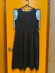 Y【Y12-40】◇ PAR ICI　Fサイズ　ノースリーブワンピース　黒色のサムネイル