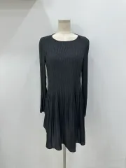 ZADIG&VOLTAIRE ザディグ・エ・ヴォルテール ピンタック ONE PIECEのサムネイル