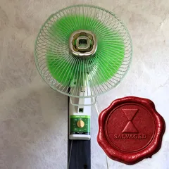 ``` 三洋電機 壁掛扇風機 EF-D30J 緑羽根 昭和レトロ 古物 古道具 Vintage Japanese Wall Fan SANYO 120分タイマー 一点物 ```のサムネイル