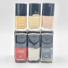 CHANELのジェルパフュームと未使用のヘアミストとネイル3本セット CHANELのジェルパフュームと未使用のヘアミストとネイル3本セット