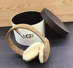 【中古品・現状品】UGG イヤホンジャック付　イヤーマフ　箱付　C-35のサムネイル
