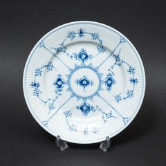 ロイヤル・コペンハーゲン ブルーフルーテッドプレイン 19cmプレート