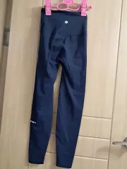 ゼクシィミックス レギンス ネイビーのサムネイル