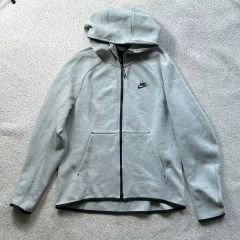 Nike テックフリース 初期モデル グレー ジャージ上下セット - メルカリ