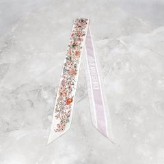 Dior ミッツァ スカーフ バタフライ 花柄 - メルカリ