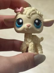 2006 Zodiac Figurine Poodle 置物 - メルカリ