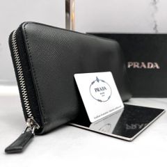 ◇Gカード付き美品◇プラダ サフィアーノレザー長財布 ロゴエンボス