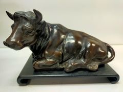超貴重品】ブルベア彫刻像 株式投資 米国株 日本株 - メルカリ
