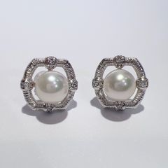 SV 天然 アコヤ パール CZ ピアス P7.5mm 4.0g 新品 - メルカリ