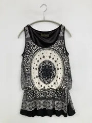 CECIL McBEE セシルマクビー タンクトップ M ブラック その他総柄 カップなし レディースのサムネイル