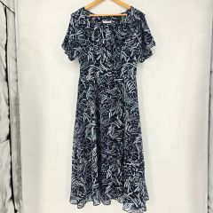 極美品 Sybilla 花柄 エンブロイダリー タックワンピース Aライン L