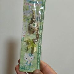 2964 ハローキティ✖️しっぽ倶楽部ストラップ冬季限定 - メルカリ