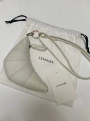 LEMAIRE(ルメール) クロワッサンコインパース ネックレス - メルカリ
