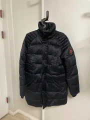 ZADIG&VOLTAIRE ザディグ・エ・ヴォルテール ダウン ブラック パーカ ダウンのサムネイル