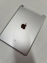 Apple iPad 第6世代 32GB セルラーモデル - メルカリ