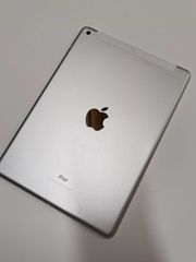 iPad 第7世代 32GB セルラー SIMフリー 割れなし A2198 美品 - メルカリ