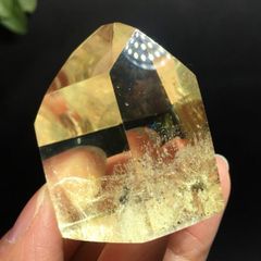 AAAAAAAAAA級天然シトリン水晶六角柱B0709/YS/P7/398C - メルカリ