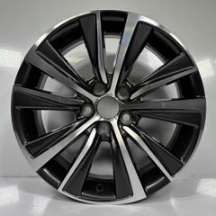 ホンダ ヴェゼル 純正ホイール 1本【新車外し】美品 - メルカリ