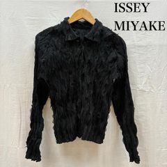 ISSEY MIYAKE イッセイミヤケ プリーツ切り替えフリルドットブラウス
