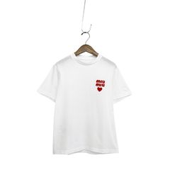 ミュウミュウ 半袖Tシャツ フロントロゴ刺繍 スタンダード フェミニン