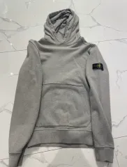STONE ISLAND ストーンアイランド グレー フードTシャツのサムネイル