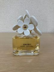 MARC JACOBS DAISY オードトワレ 香水 50ml - メルカリ