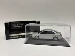 Minichamps 1/43 Toyota Avensis Sedan Silver ミニチャンプス ミニカーのサムネイル