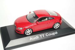ディーラー正規品 Audi TT Coupé ミニカー シルバー 1:43 - メルカリ