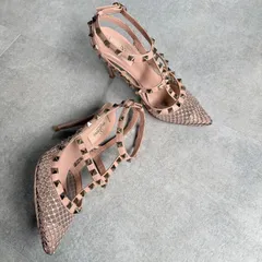 VALENTINO GARAVANI ヴァレンティノガラヴァーニ ロックスタッズパンプス メッシュ ストーン ピンクベージュ 35  レディースシューズ 22cm M17のサムネイル